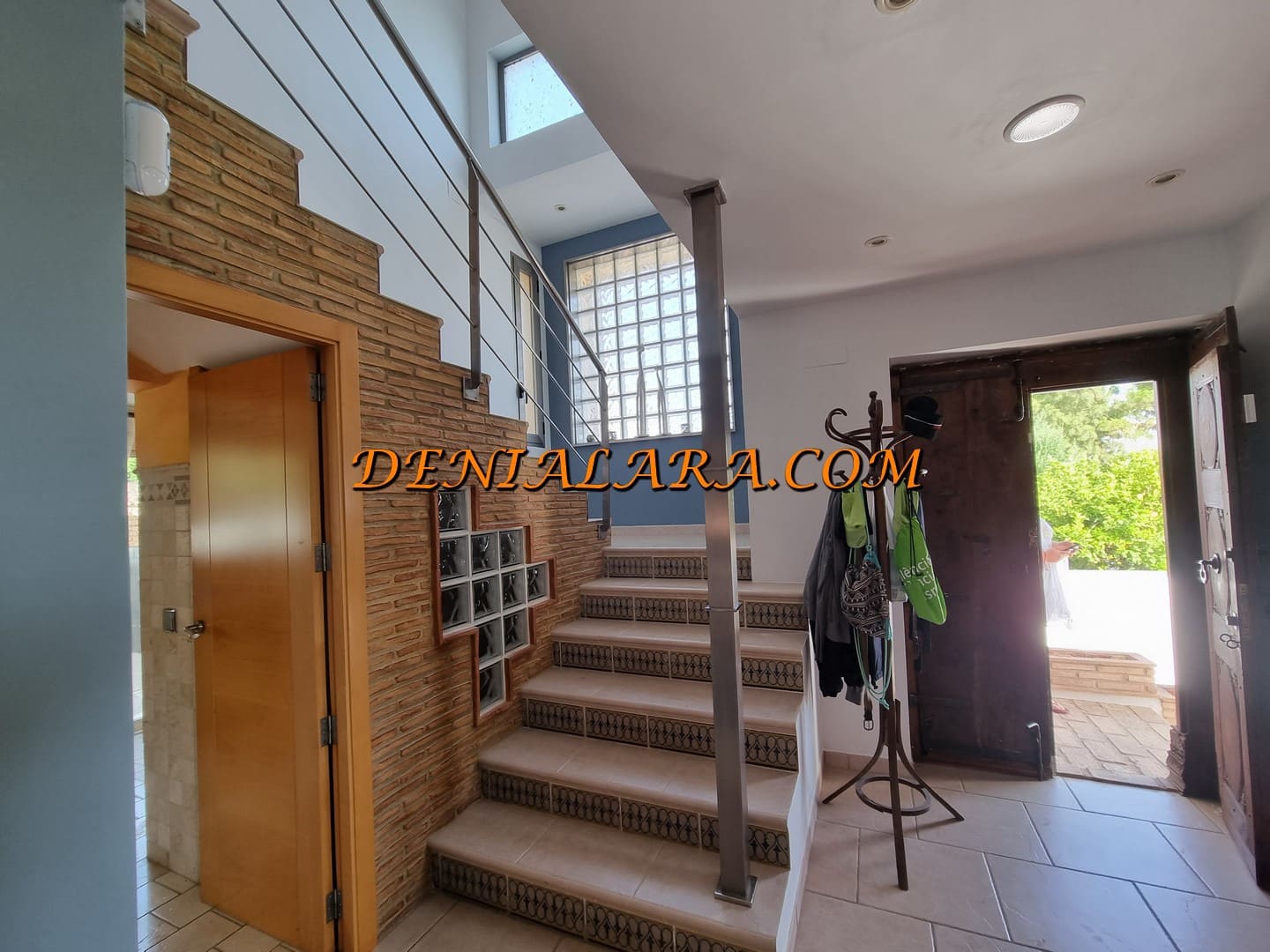 4 sypialnia Willa na sprzedaż w Denia z basenem garażem - 650 000 € (Ref: 5207517)