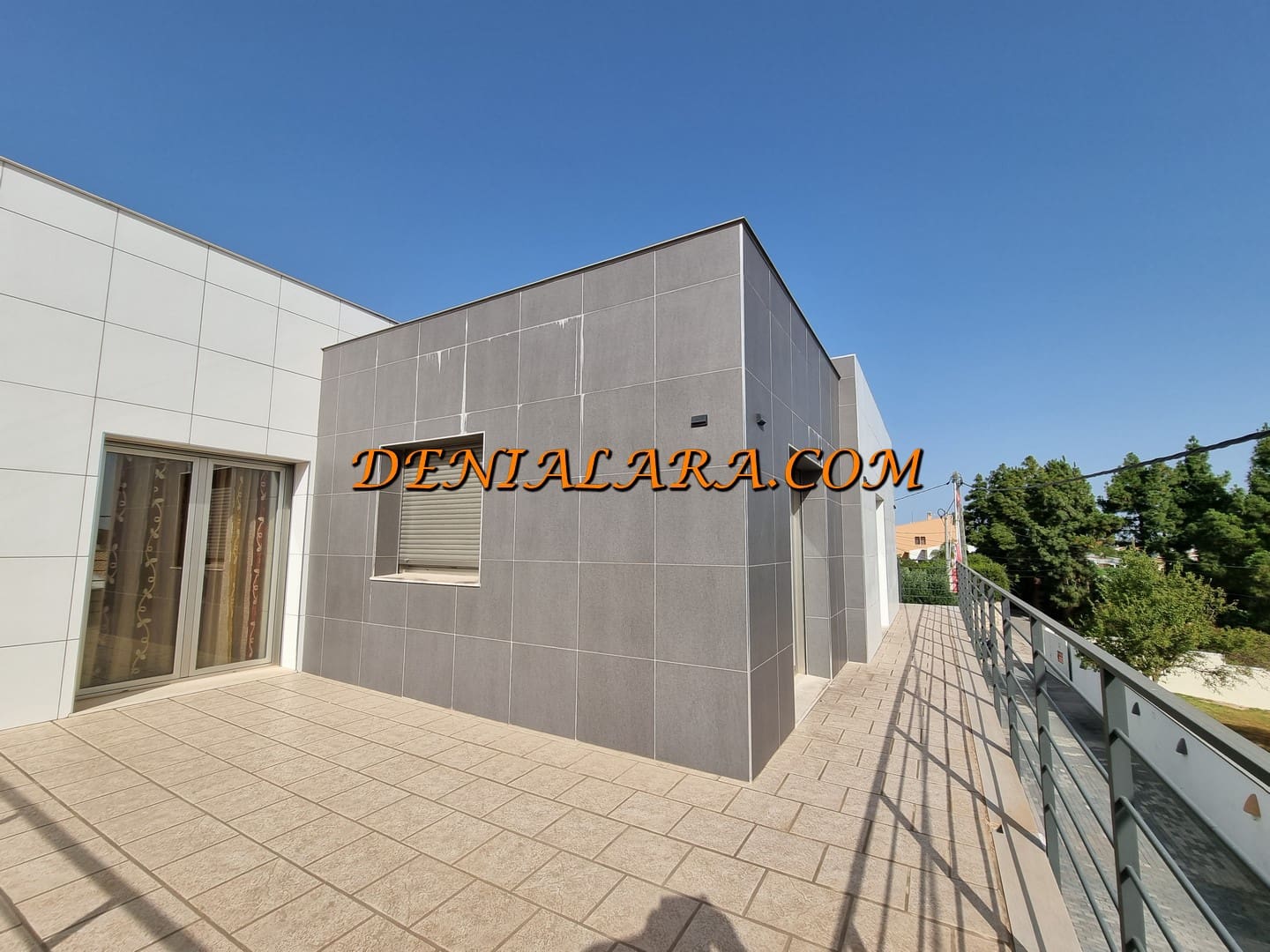 4 sypialnia Willa na sprzedaż w Denia z basenem garażem - 650 000 € (Ref: 5207517)