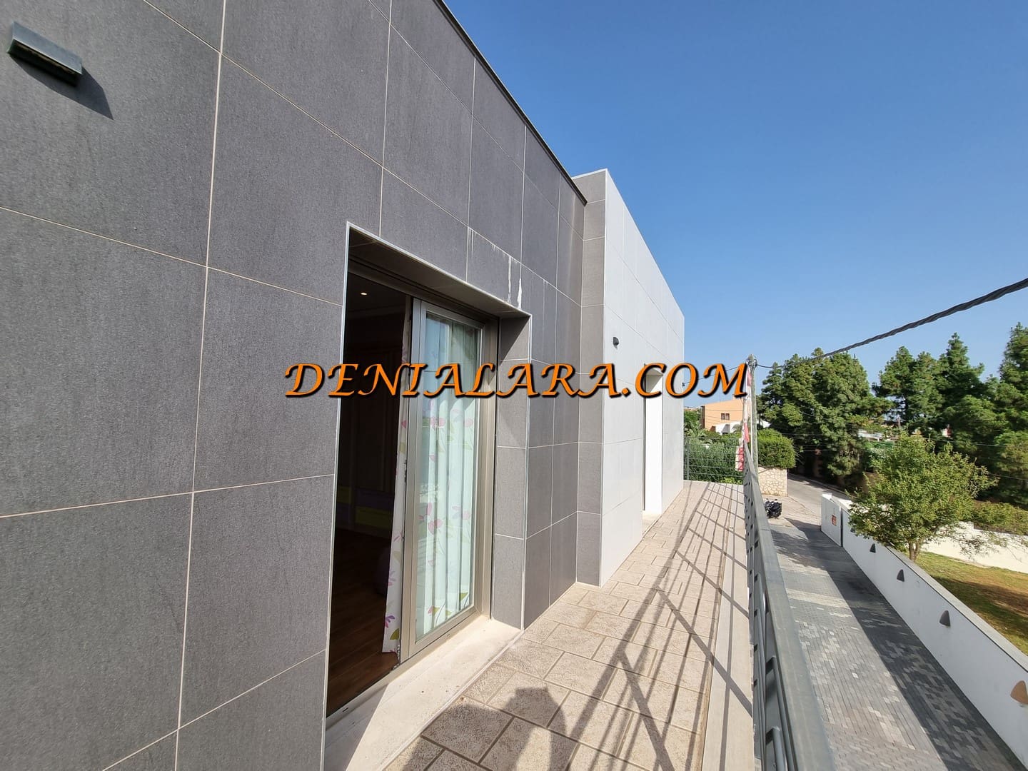 4 sypialnia Willa na sprzedaż w Denia z basenem garażem - 650 000 € (Ref: 5207517)