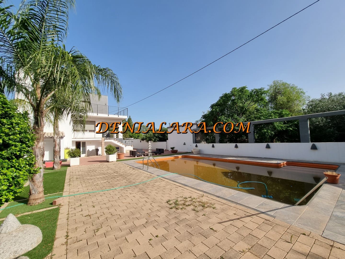 4 sypialnia Willa na sprzedaż w Denia z basenem garażem - 650 000 € (Ref: 5207517)