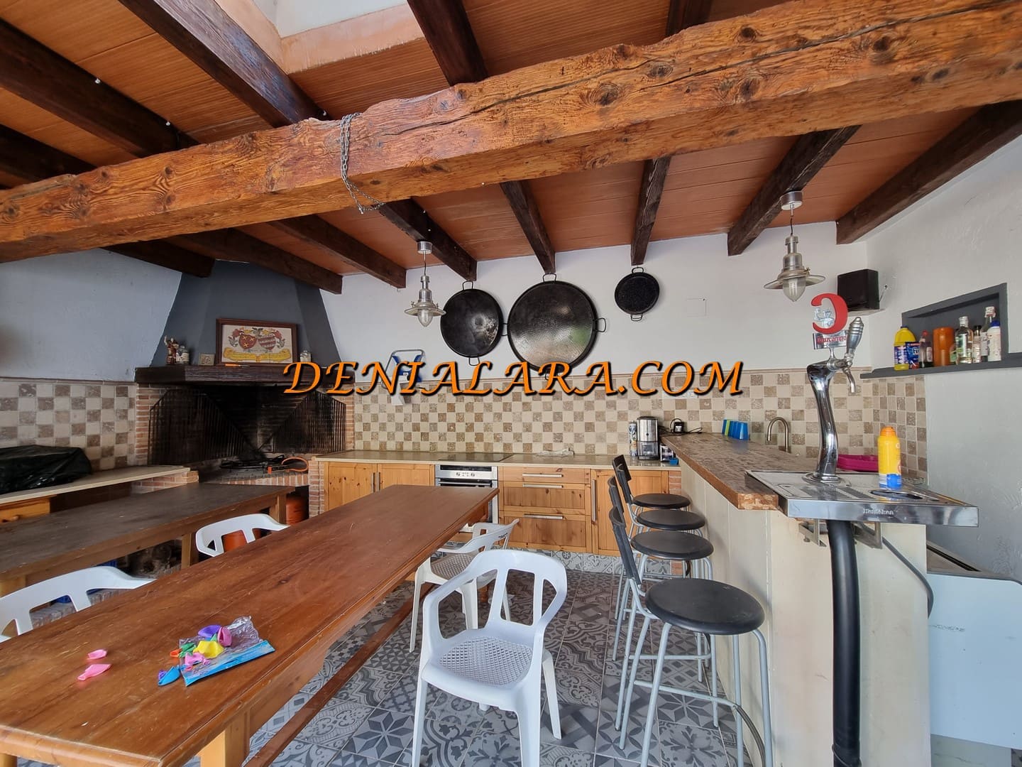 4 sypialnia Willa na sprzedaż w Denia z basenem garażem - 650 000 € (Ref: 5207517)