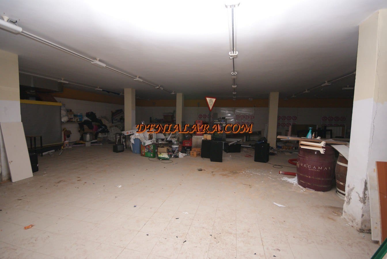 Commerciale in vendita in Denia - 550.000 € (Rif: 5207524)