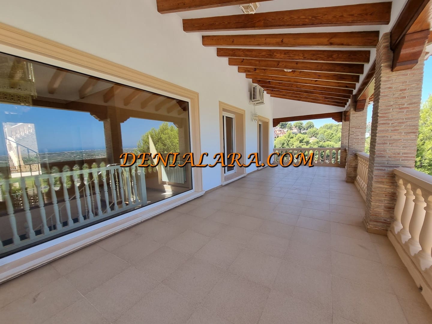 6 bedroom Villa for sale in Pedreguer with pool garage - € 965,000 (Ref: 5207539)