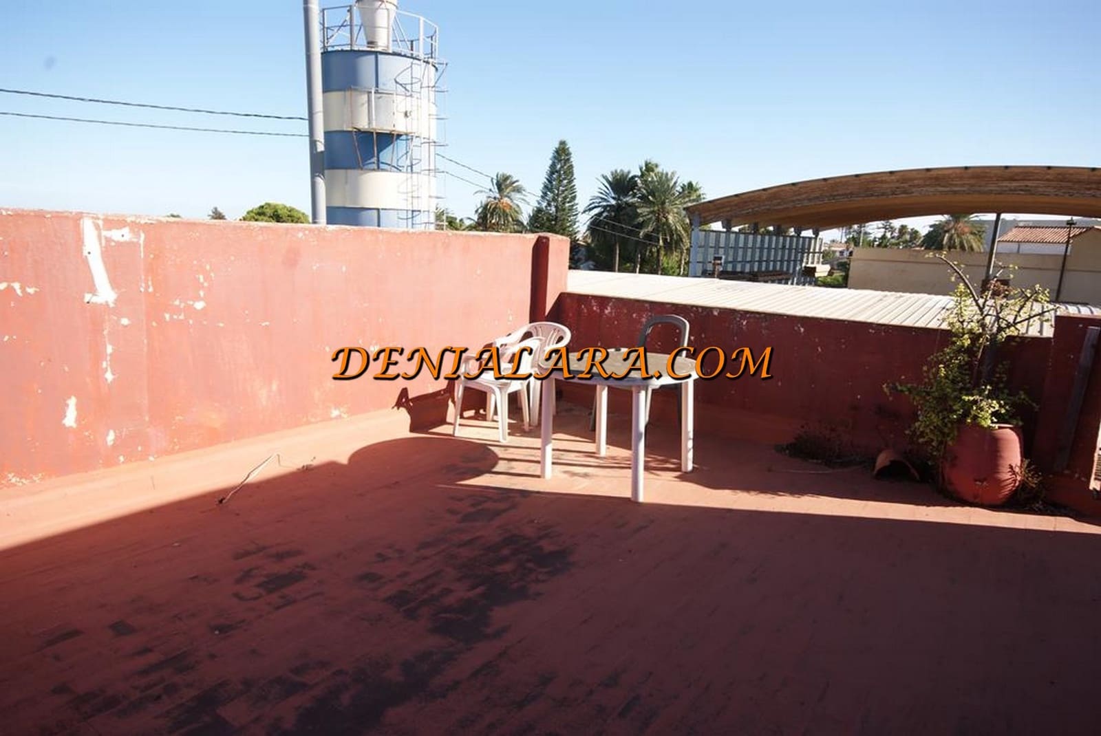 Kommersiell till salu i Denia med garage - 599 000 € (Ref: 5685462)