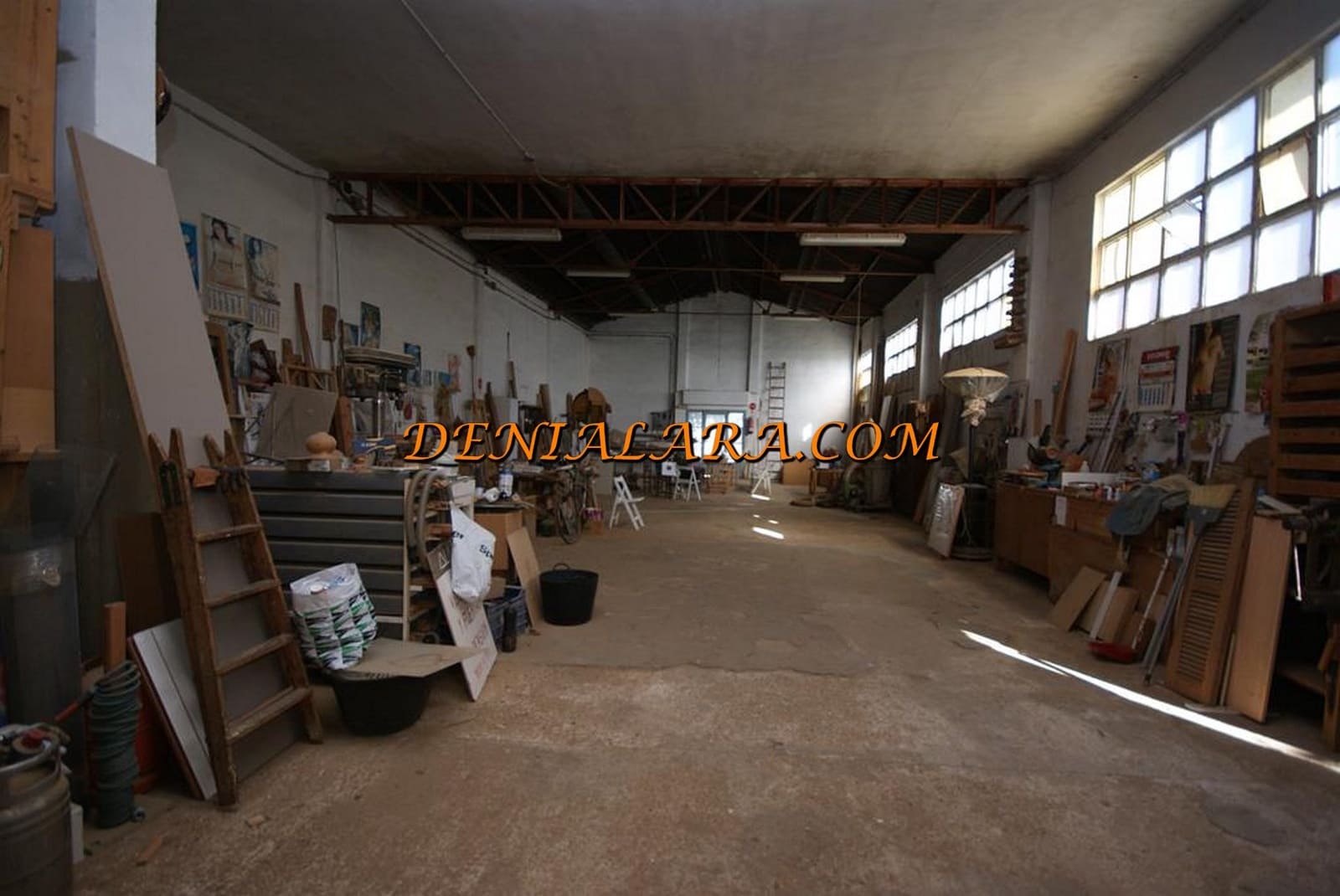 Kommersiell till salu i Denia med garage - 599 000 € (Ref: 5685462)