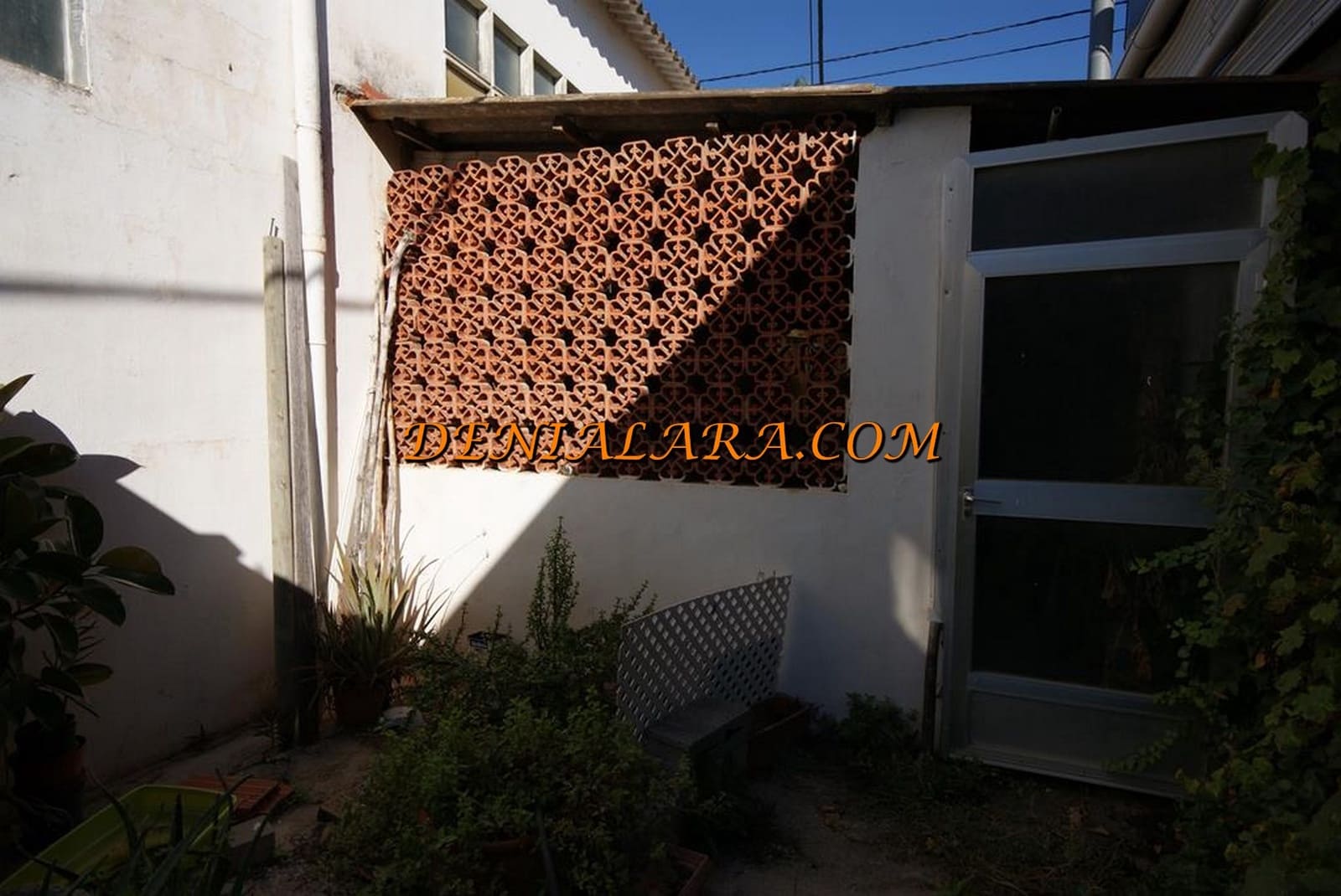 Kommersiell till salu i Denia med garage - 599 000 € (Ref: 5685462)