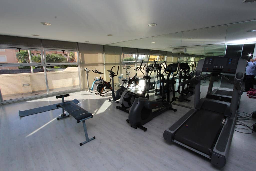 2 sovrum Lägenhet att hyra i Denia med pool garage - 700 € (Ref: 5685470)