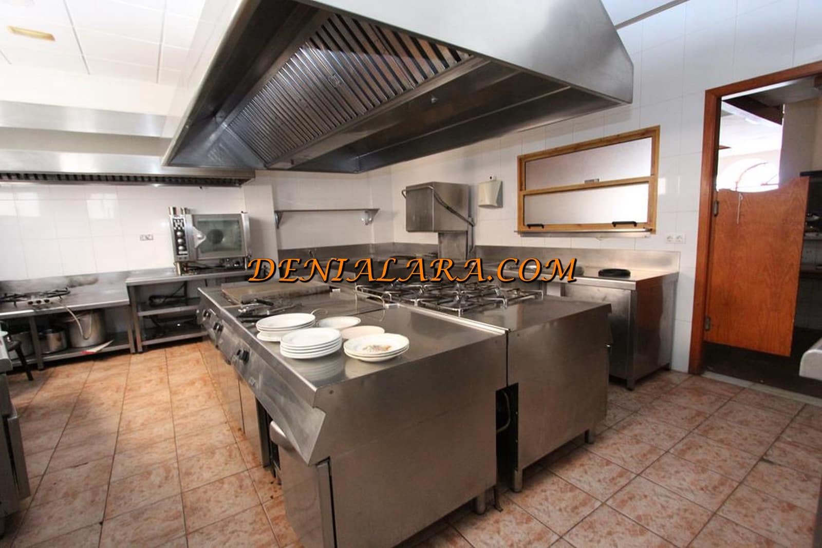 Restaurant/Bar til salg i El Vergel / Verger med garage - € 315.000 (Ref: 5842161)