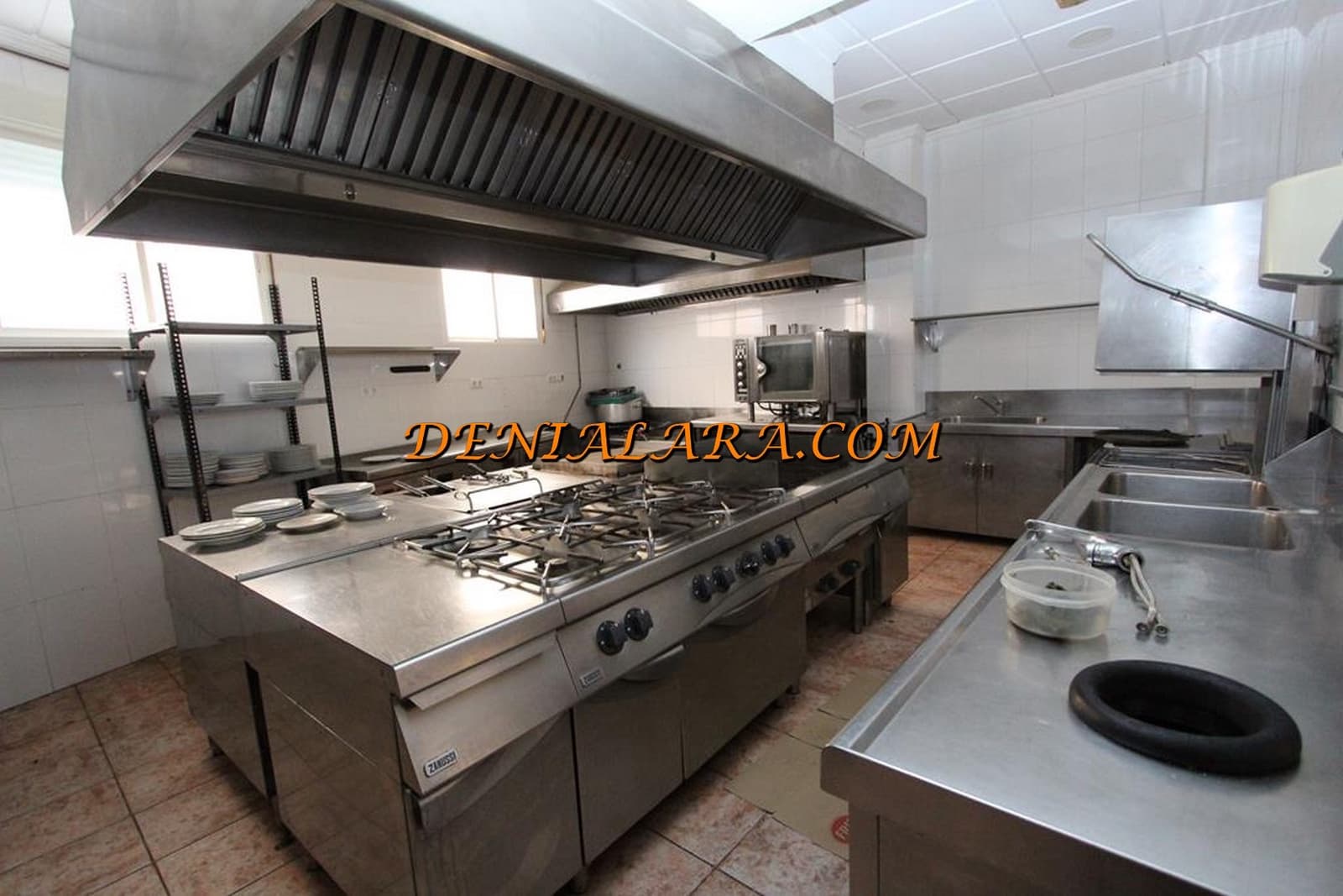 Restaurant/Bar til salg i El Vergel / Verger med garage - € 315.000 (Ref: 5842161)