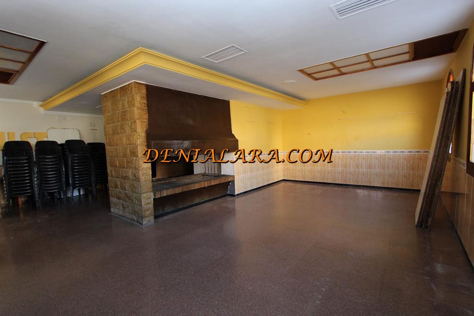 Restaurant/Bar til salg i El Vergel / Verger med garage - € 315.000 (Ref: 5842161)