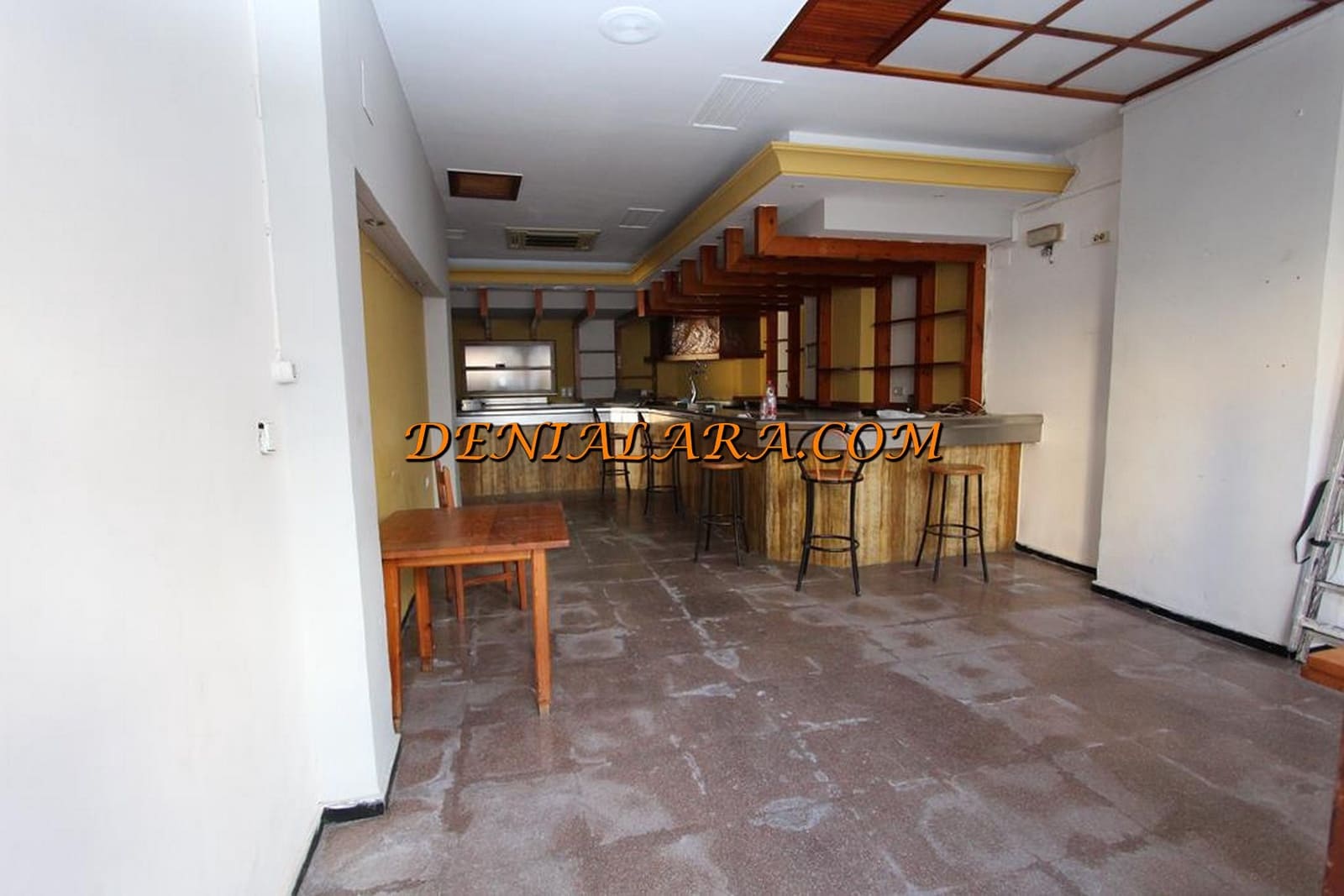 Restaurant/Bar til salg i El Vergel / Verger med garage - € 315.000 (Ref: 5842161)