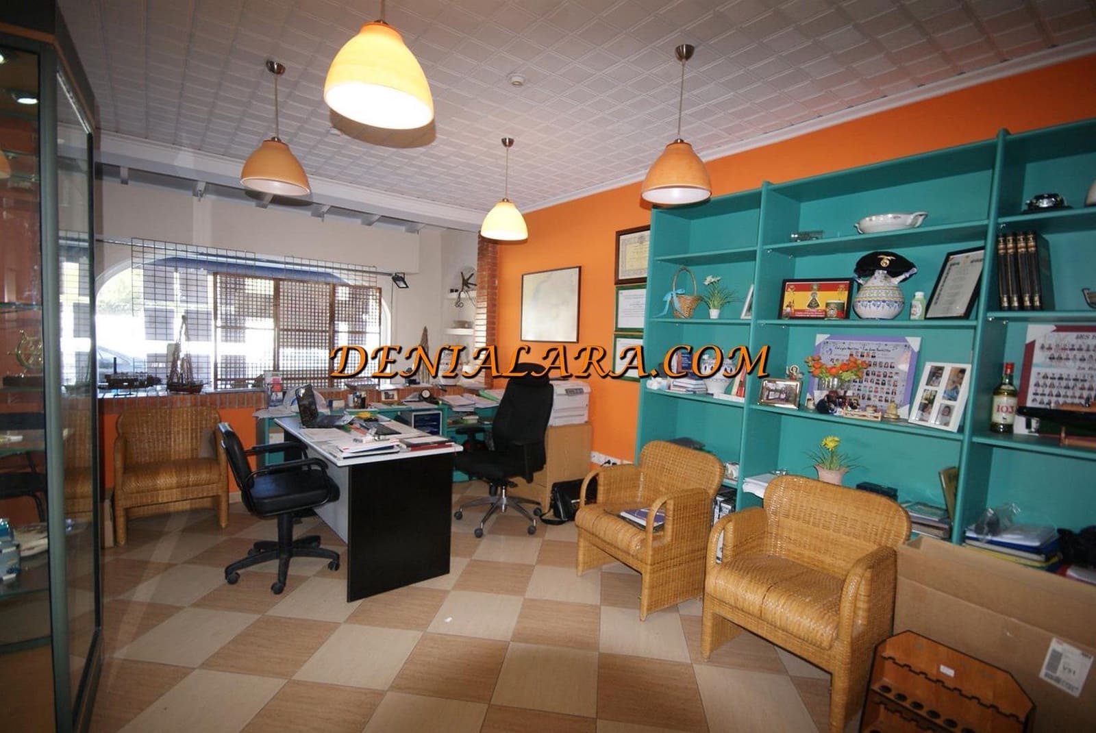 Comercial para arrendar em Denia - 1 900 € (Ref: 6208748)