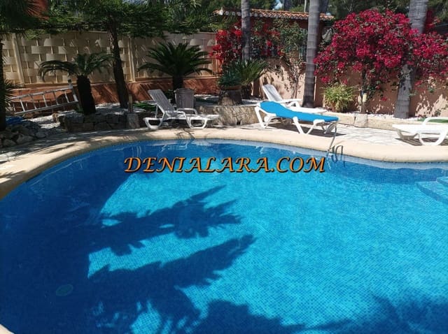 4 bedroom Villa for rent in Las Rotas / Les Rotes, Dénia with pool garage - € 2,800 (Ref: 6483964)