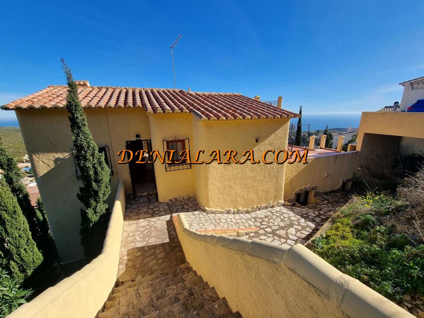 4 bedroom Villa for sale in Benitachell / Benitatxell with pool garage - € 695,000 (Ref: 6635786)