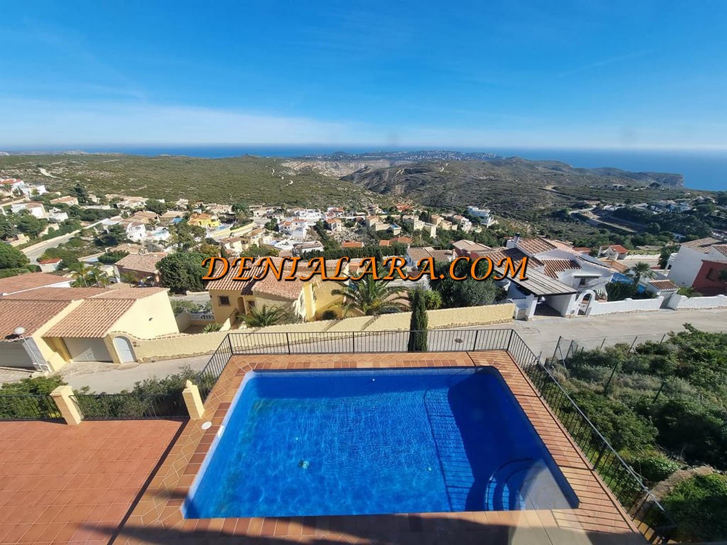 4 bedroom Villa for sale in Benitachell / Benitatxell with pool garage - € 695,000 (Ref: 6635786)