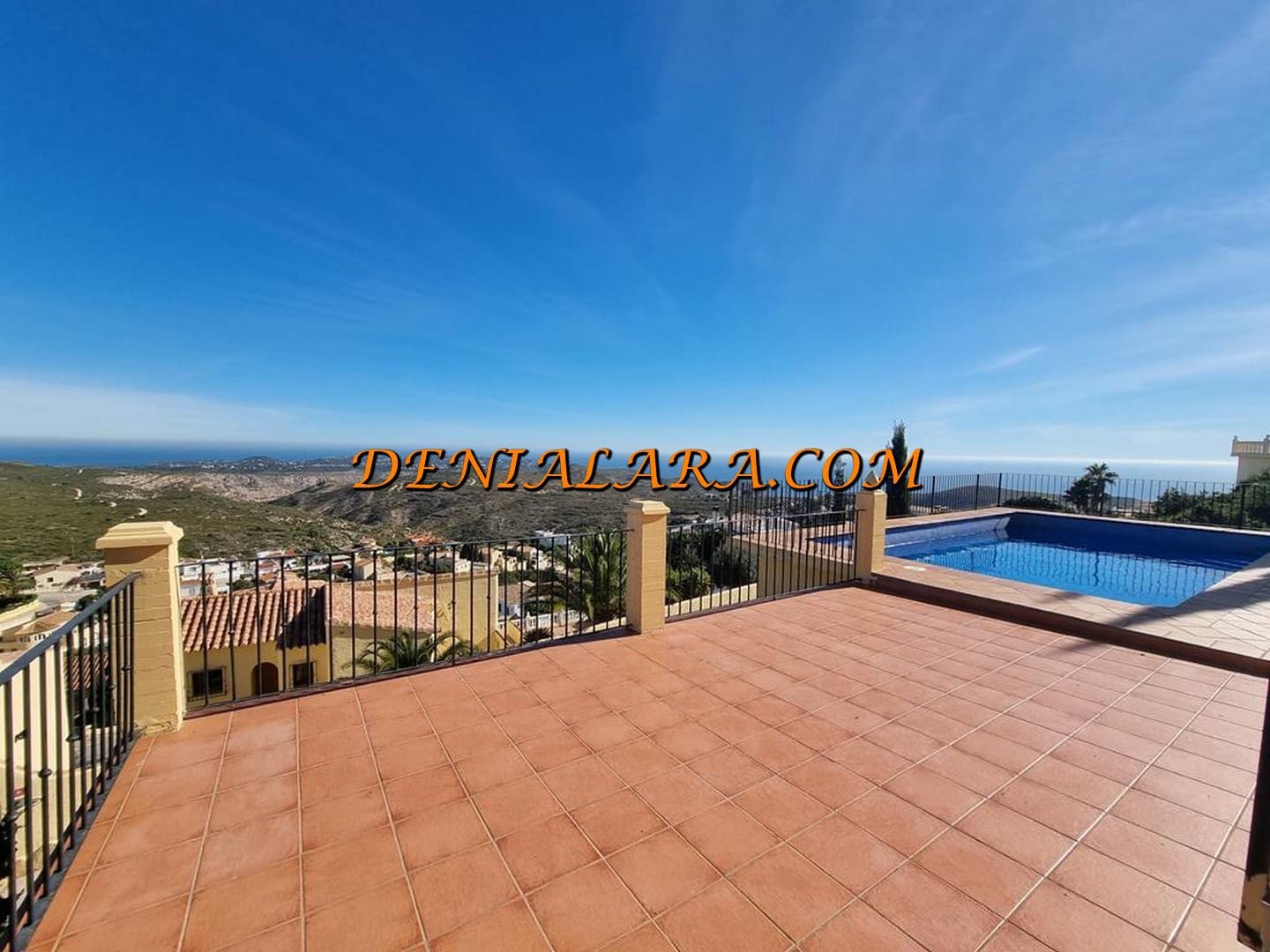 4 bedroom Villa for sale in Benitachell / Benitatxell with pool garage - € 695,000 (Ref: 6635786)