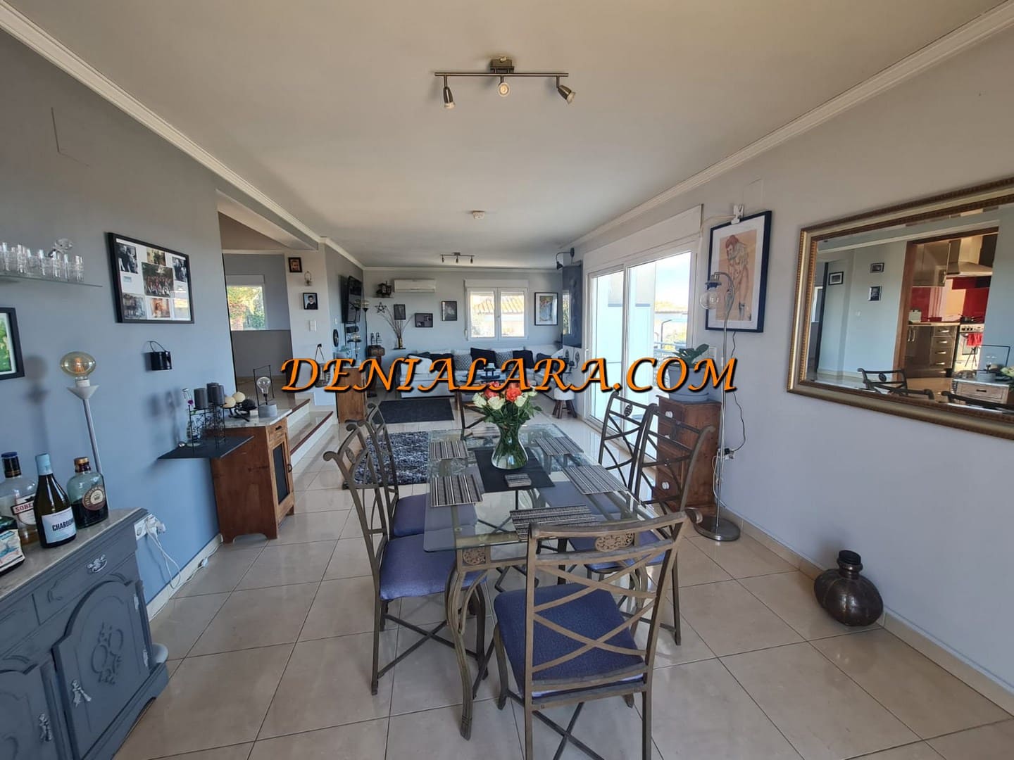 Chalet de 4 habitaciones en Dénia en venta con piscina garaje - 680.000 € (Ref: 6659778)