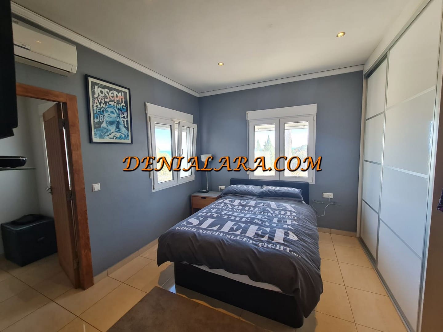 Chalet de 4 habitaciones en Dénia en venta con piscina garaje - 680.000 € (Ref: 6659778)