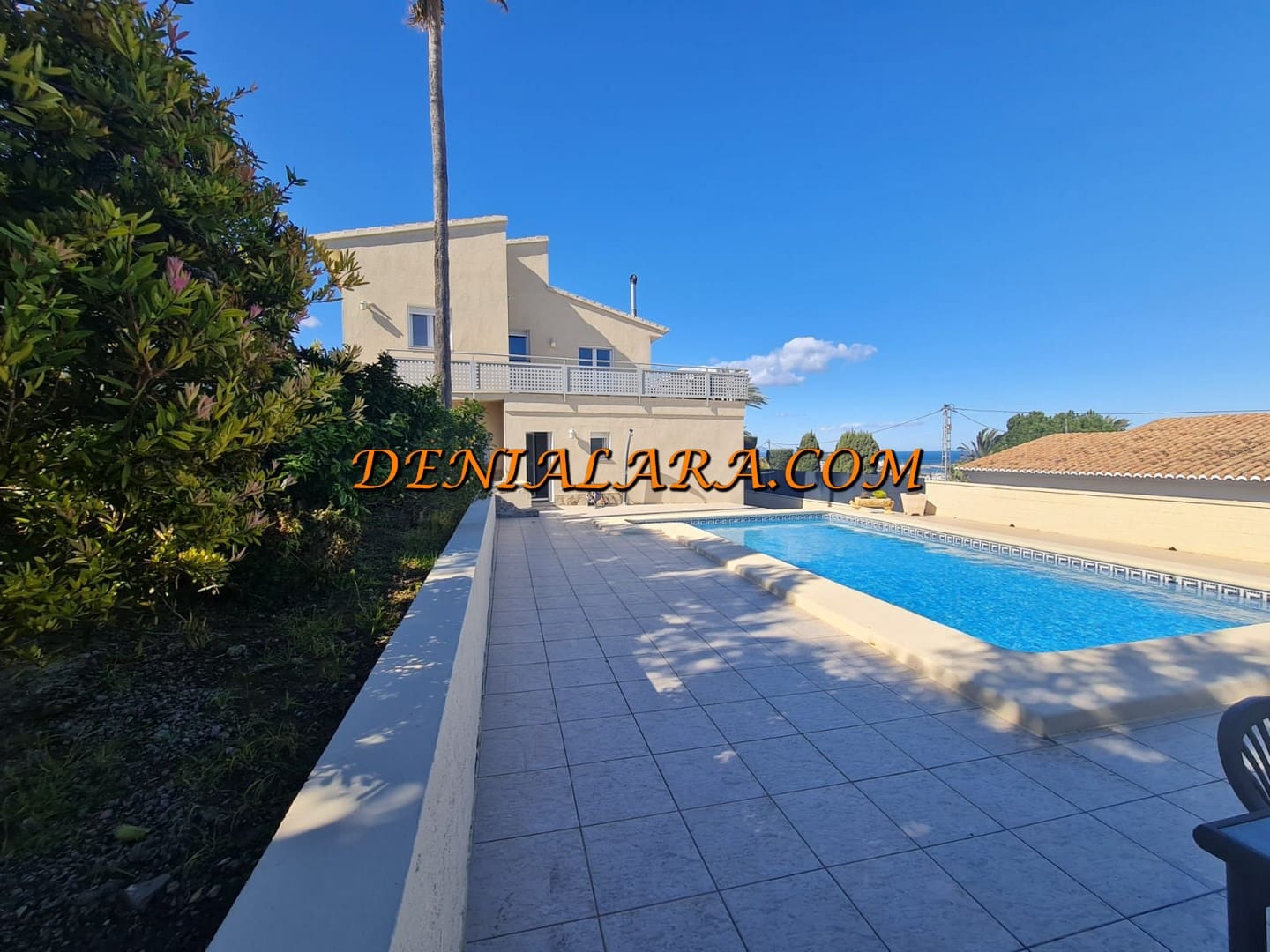 Chalet de 4 habitaciones en Dénia en venta con piscina garaje - 680.000 € (Ref: 6659778)
