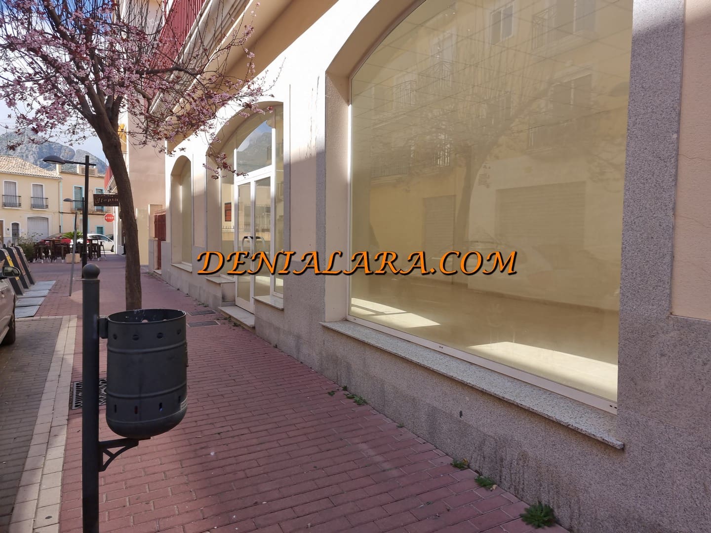 Komercyjne do wynajęcia w El Vergel / Verger - 400 € (Ref: 7542073)