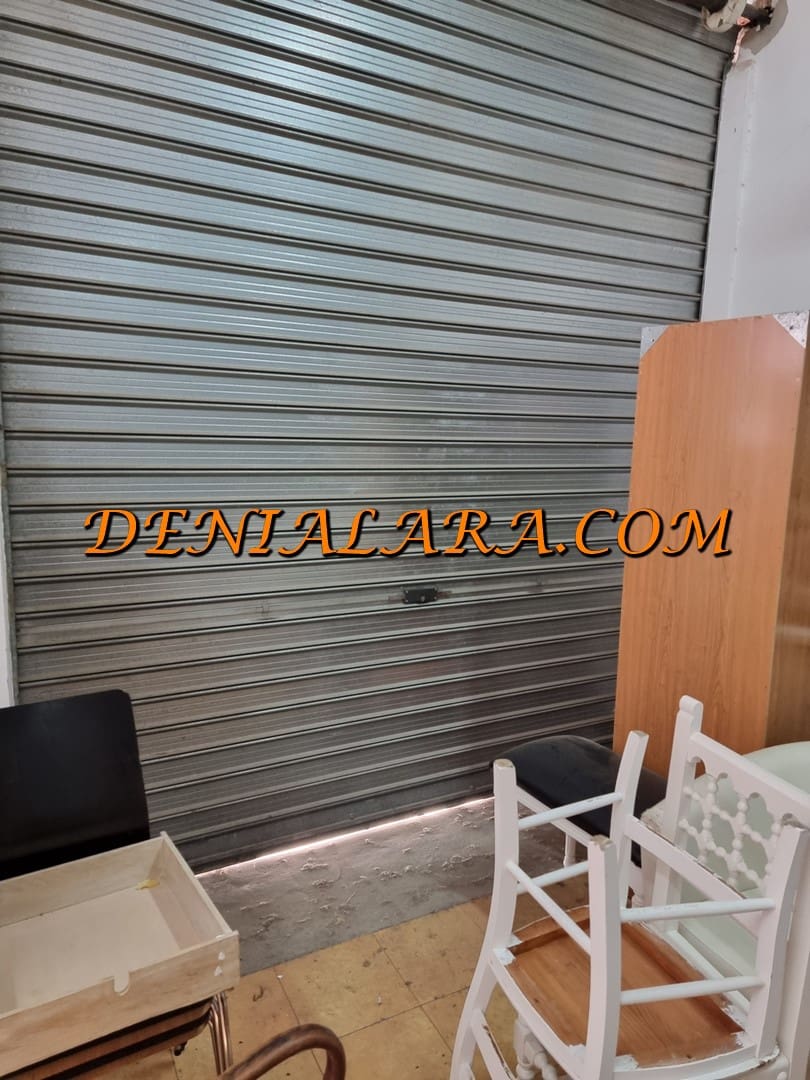 Kommersiell till salu i Denia - 135 000 € (Ref: 7542083)