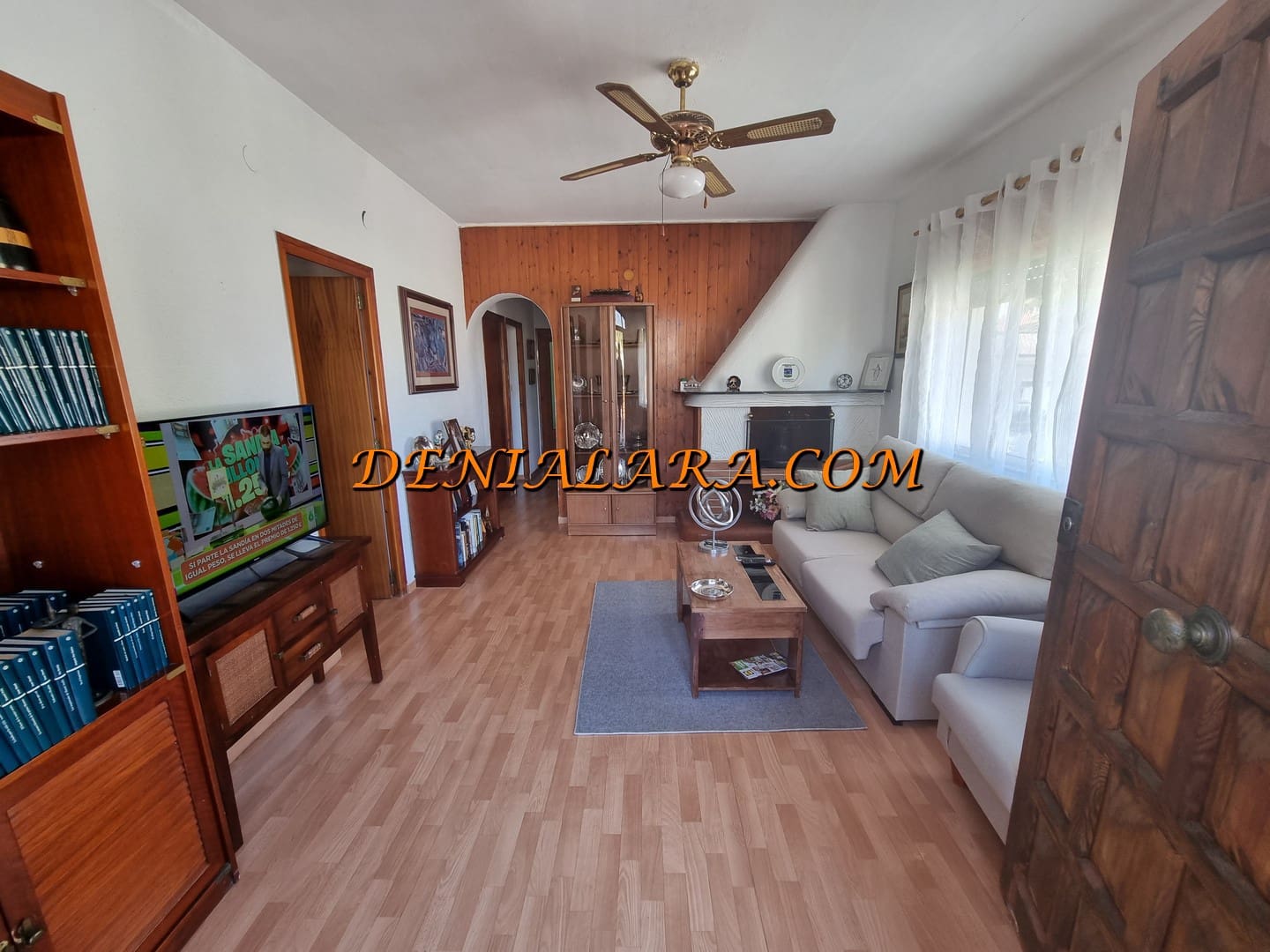 Restaurant/Bar for sale in Denia with garage - € 525,000 (Ref: 7542087)