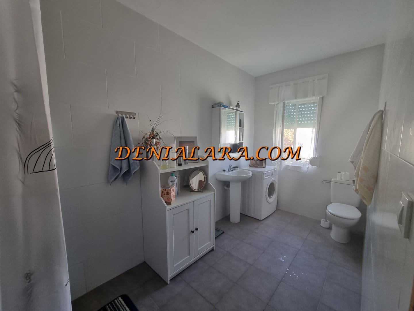 Restaurant/Bar for sale in Denia with garage - € 525,000 (Ref: 7542087)