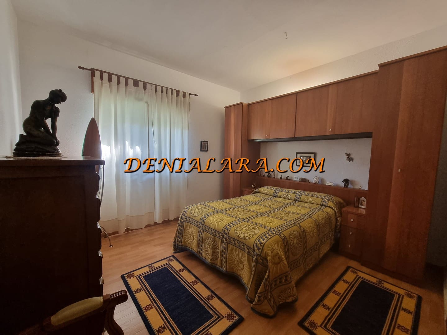 Restaurant/Bar for sale in Denia with garage - € 525,000 (Ref: 7542087)