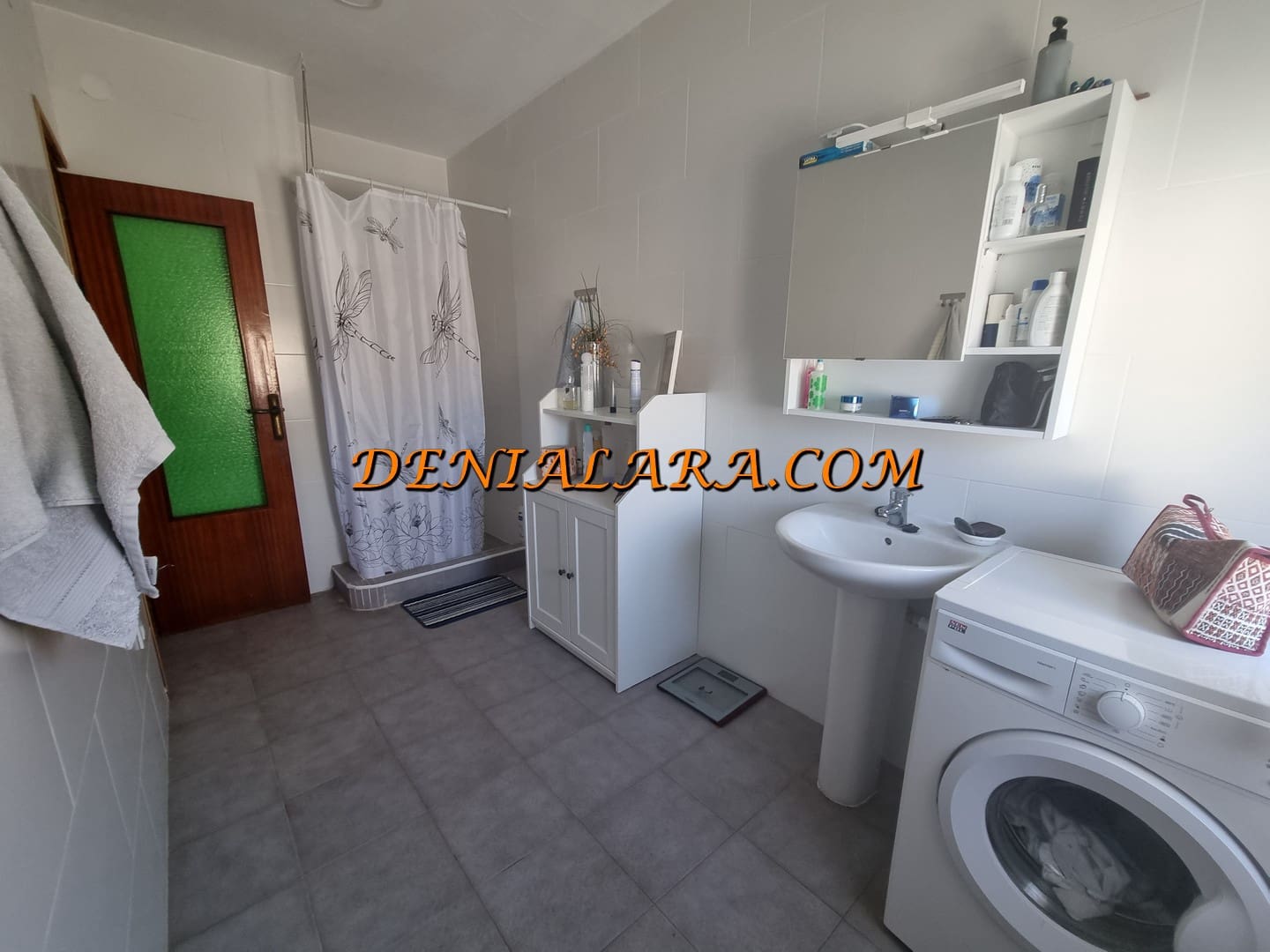 Restaurant/Bar for sale in Denia with garage - € 525,000 (Ref: 7542087)