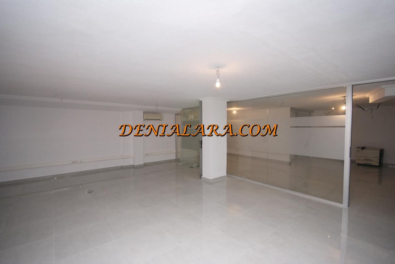 Erhverv til salg i Denia med garage - € 325.000 (Ref: 7578861)