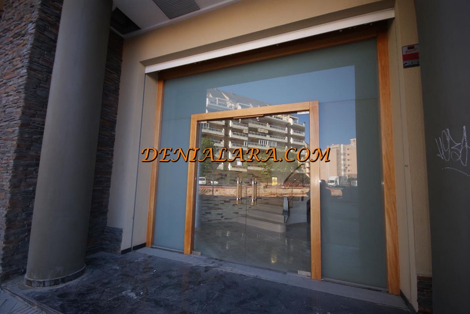 Erhverv til salg i Denia med garage - € 325.000 (Ref: 7578861)