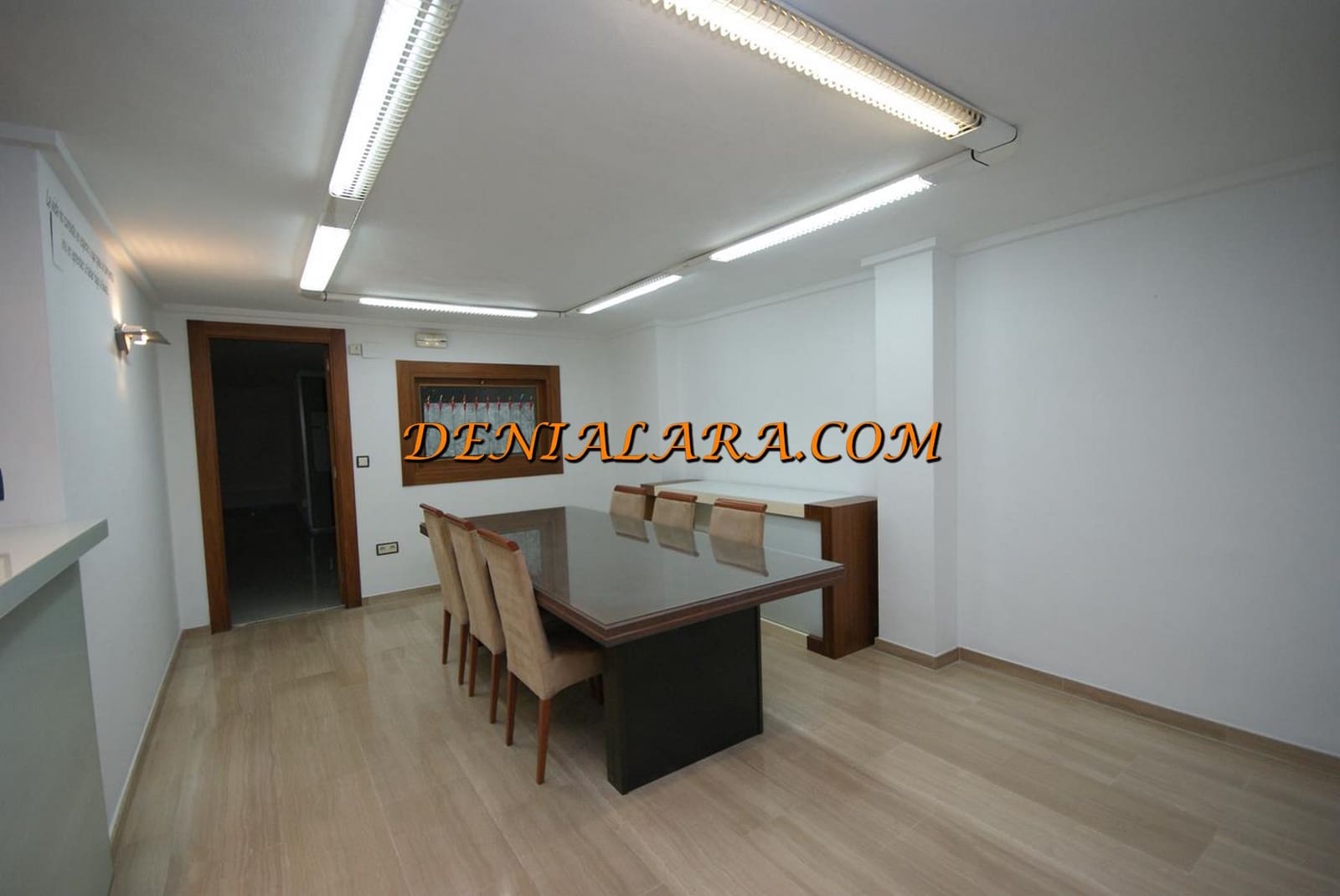 Erhverv til salg i Denia med garage - € 325.000 (Ref: 7578861)