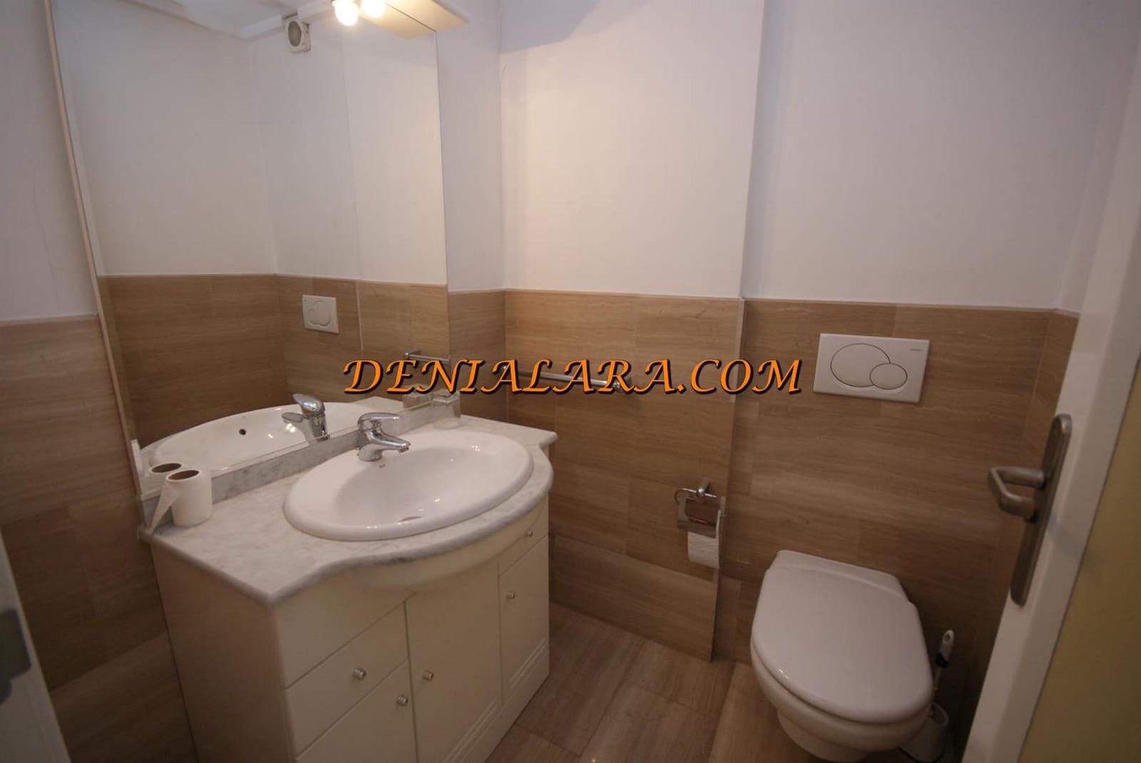 Erhverv til salg i Denia med garage - € 325.000 (Ref: 7578861)