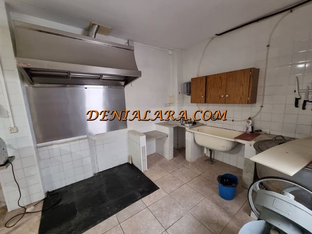 Commerciale da affittare in Pego - 400 € (Rif: 7578876)