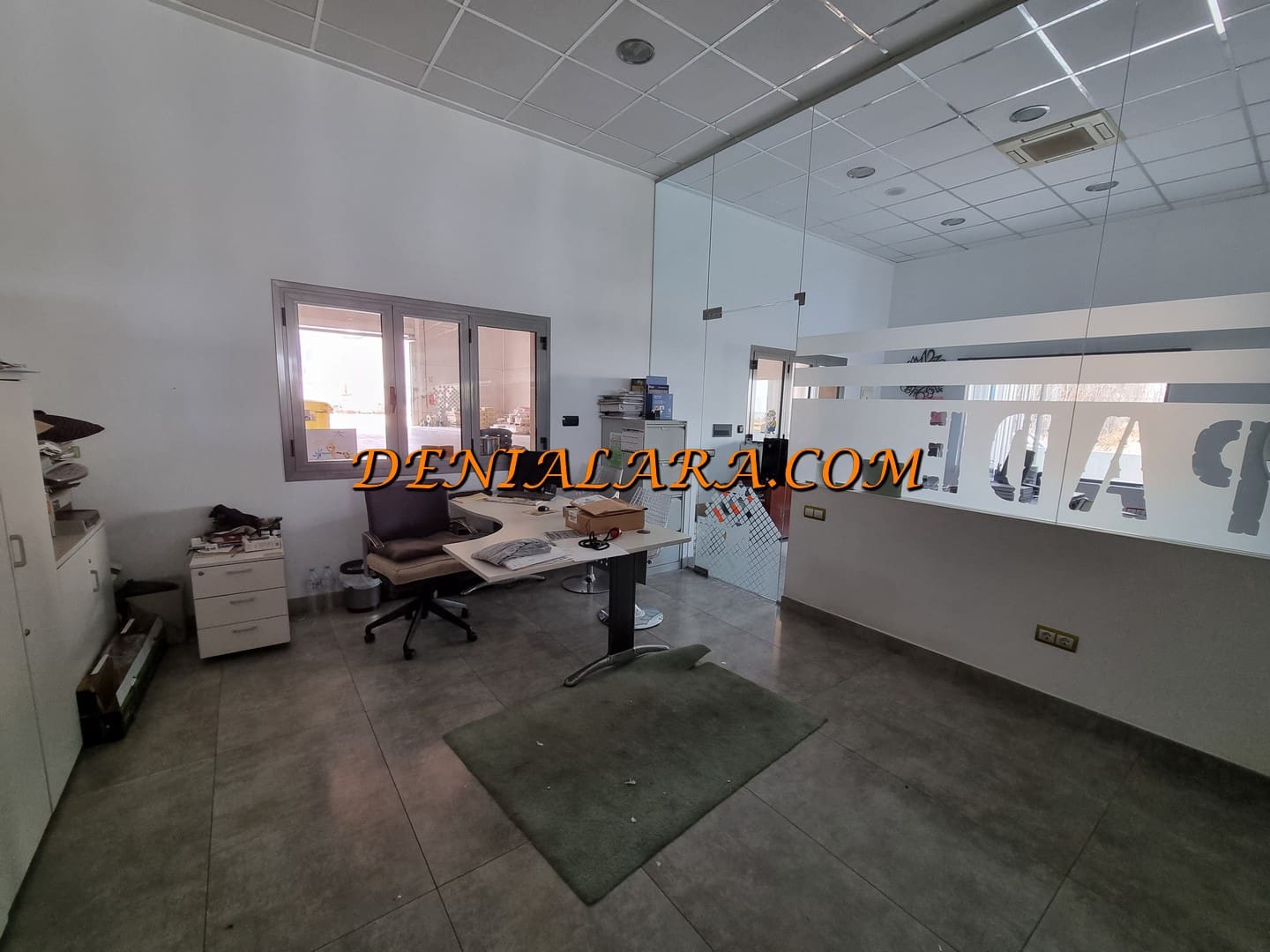 Kommersiell til salgs i Pego med garasje - € 950 000 (Ref: 7578879)