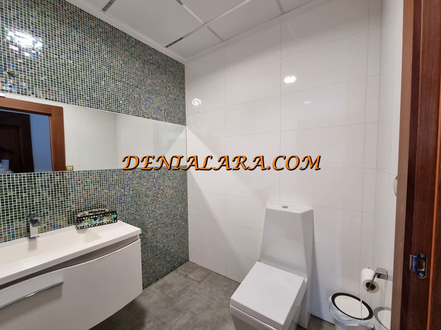 Kommersiell til salgs i Pego med garasje - € 950 000 (Ref: 7578879)