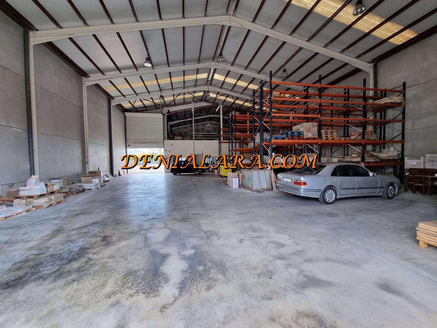 Kommersiell til salgs i Pego med garasje - € 950 000 (Ref: 7578879)