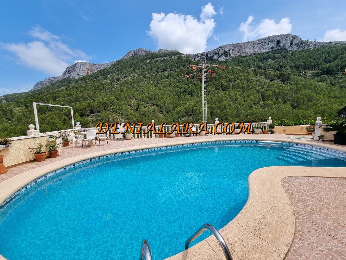 3 chambre Villa/Maison à vendre à Denia avec piscine garage - 530 000 € (Ref: 7619853)