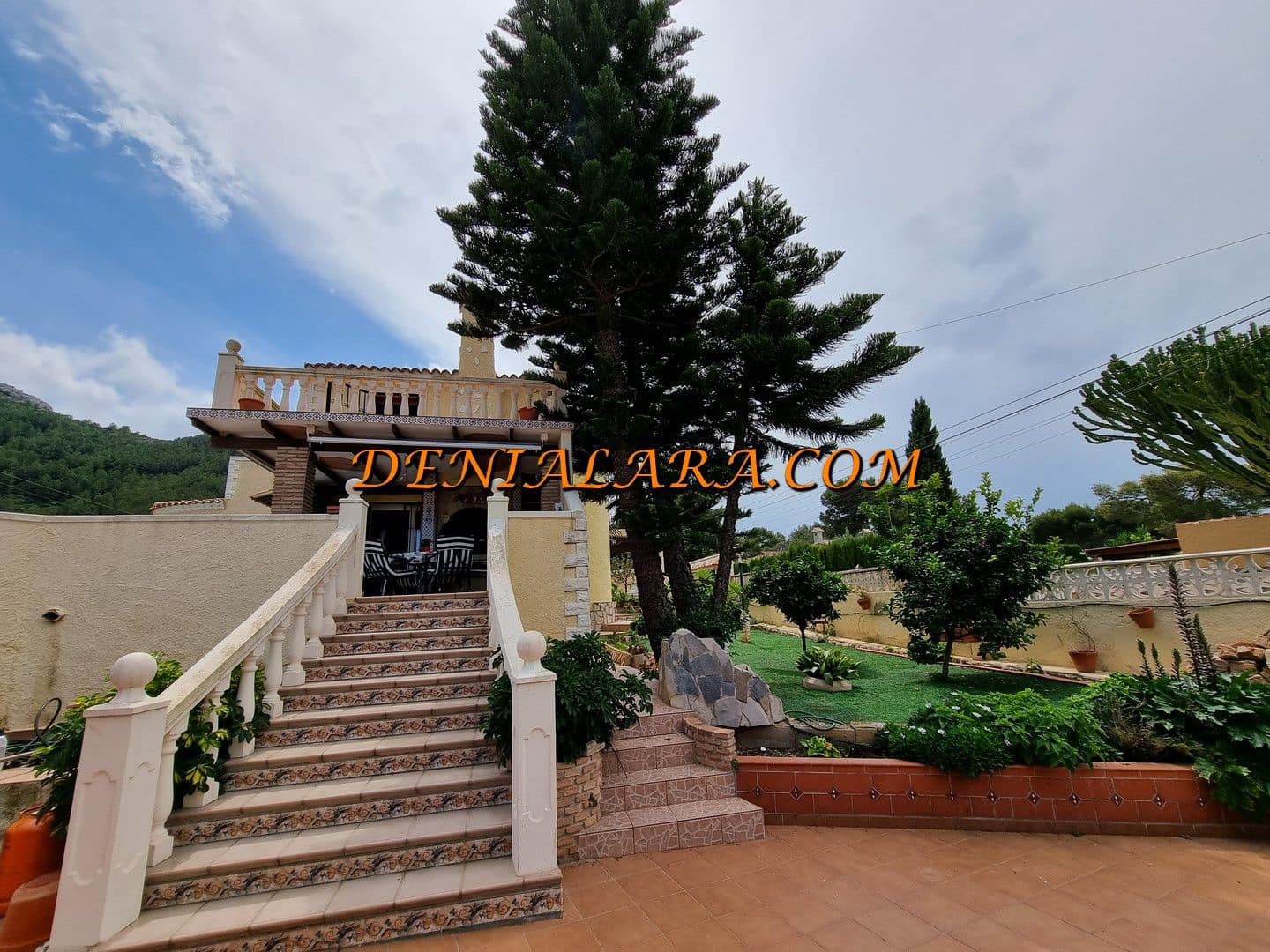 3 chambre Villa/Maison à vendre à Denia avec piscine garage - 530 000 € (Ref: 7619853)