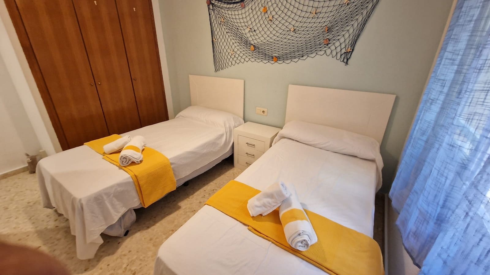 3 Zimmer Wohnung zu vermieten in Denia mit Pool Garage - 850 € (Ref: 7778586)