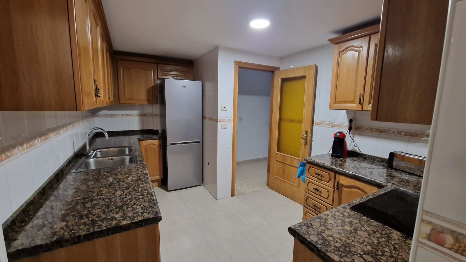 3 Zimmer Wohnung zu vermieten in Denia mit Pool Garage - 850 € (Ref: 7778586)