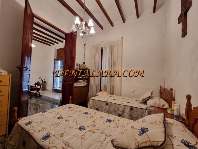 4 slaapkamer Huis te koop in Sagra - € 186.999 (Ref: 7992662)