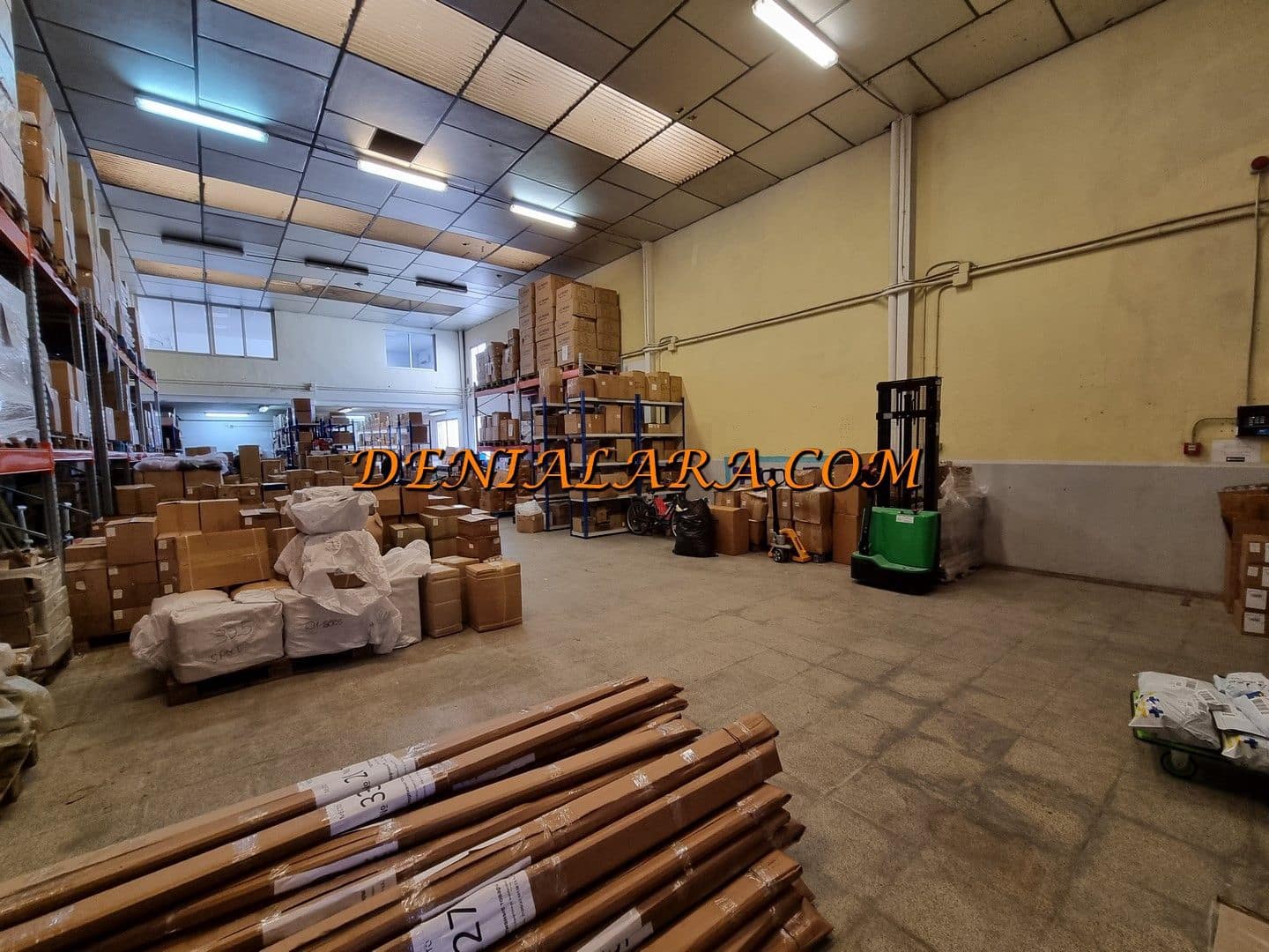 Commercial for sale in Ondara - € 348,000 (Ref: 7999048)