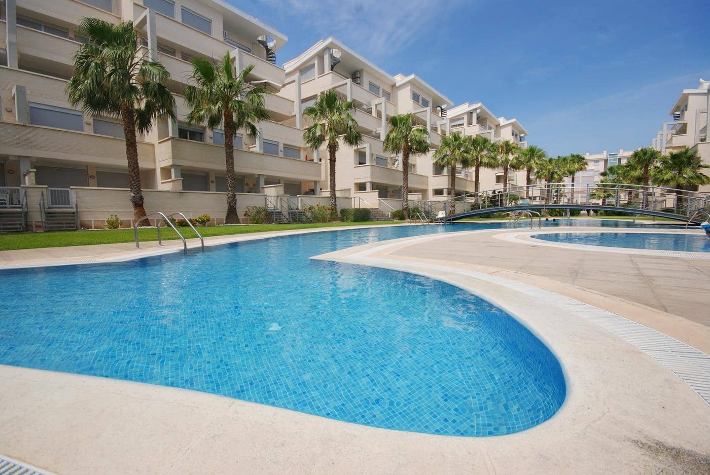 2 soveværelse Lejlighed til leje i Denia med swimmingpool garage - € 1.100 (Ref: 8004699)