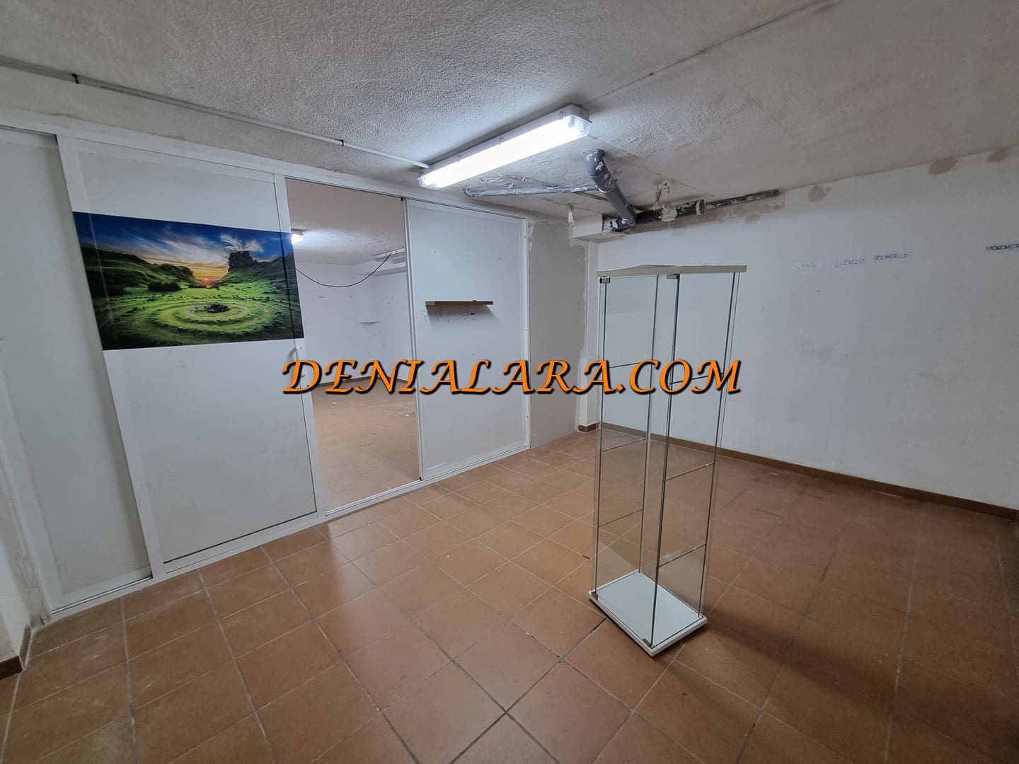 Kommersiell till salu i Denia - 345 000 € (Ref: 8057044)