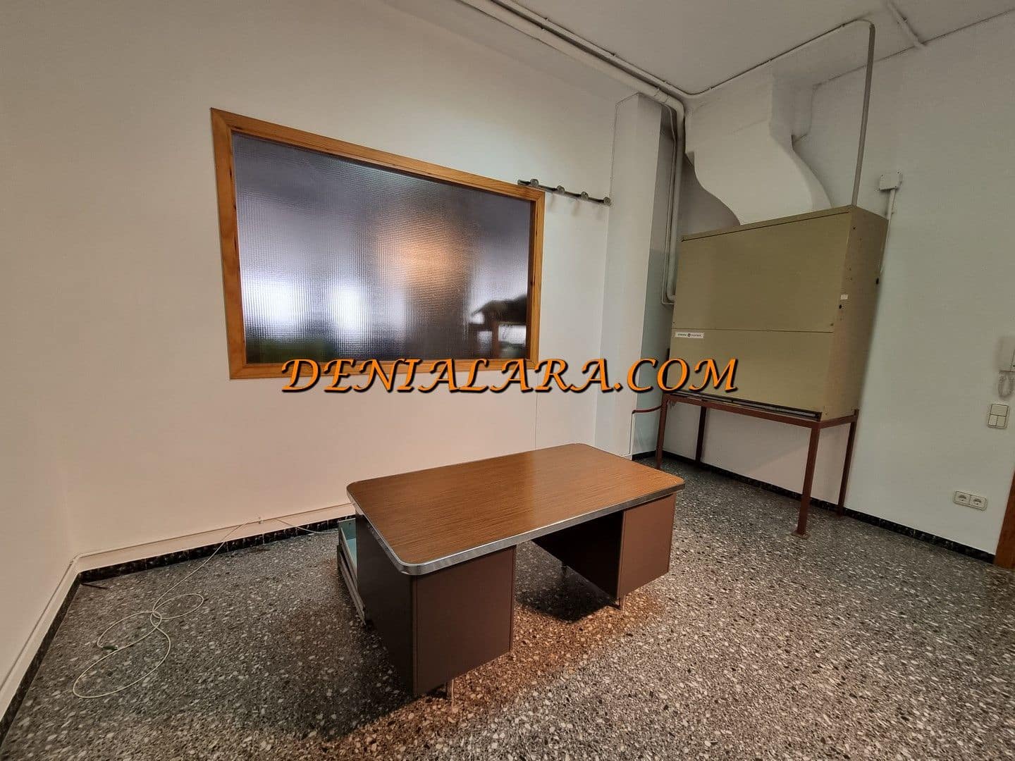 Bureau à louer à Pedreguer - 250 € (Ref: 8101313)