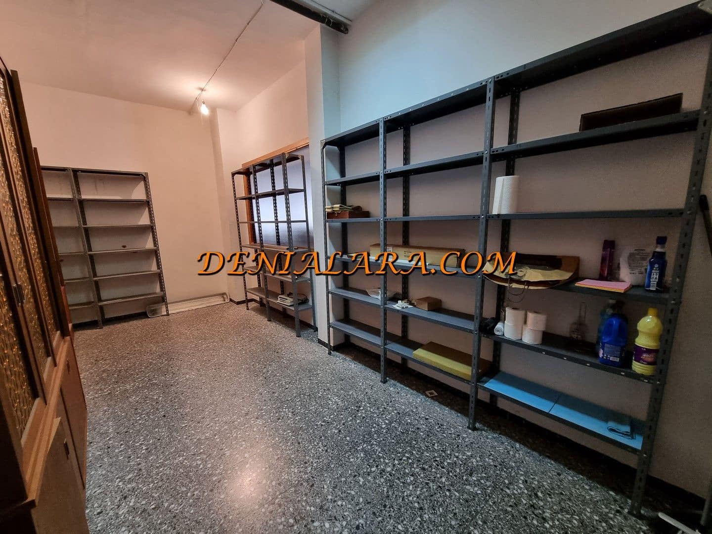 Bureau à louer à Pedreguer - 250 € (Ref: 8101313)