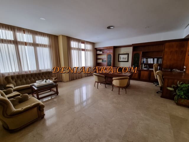 Kontor til leje i Pedreguer - € 250 (Ref: 8101313)