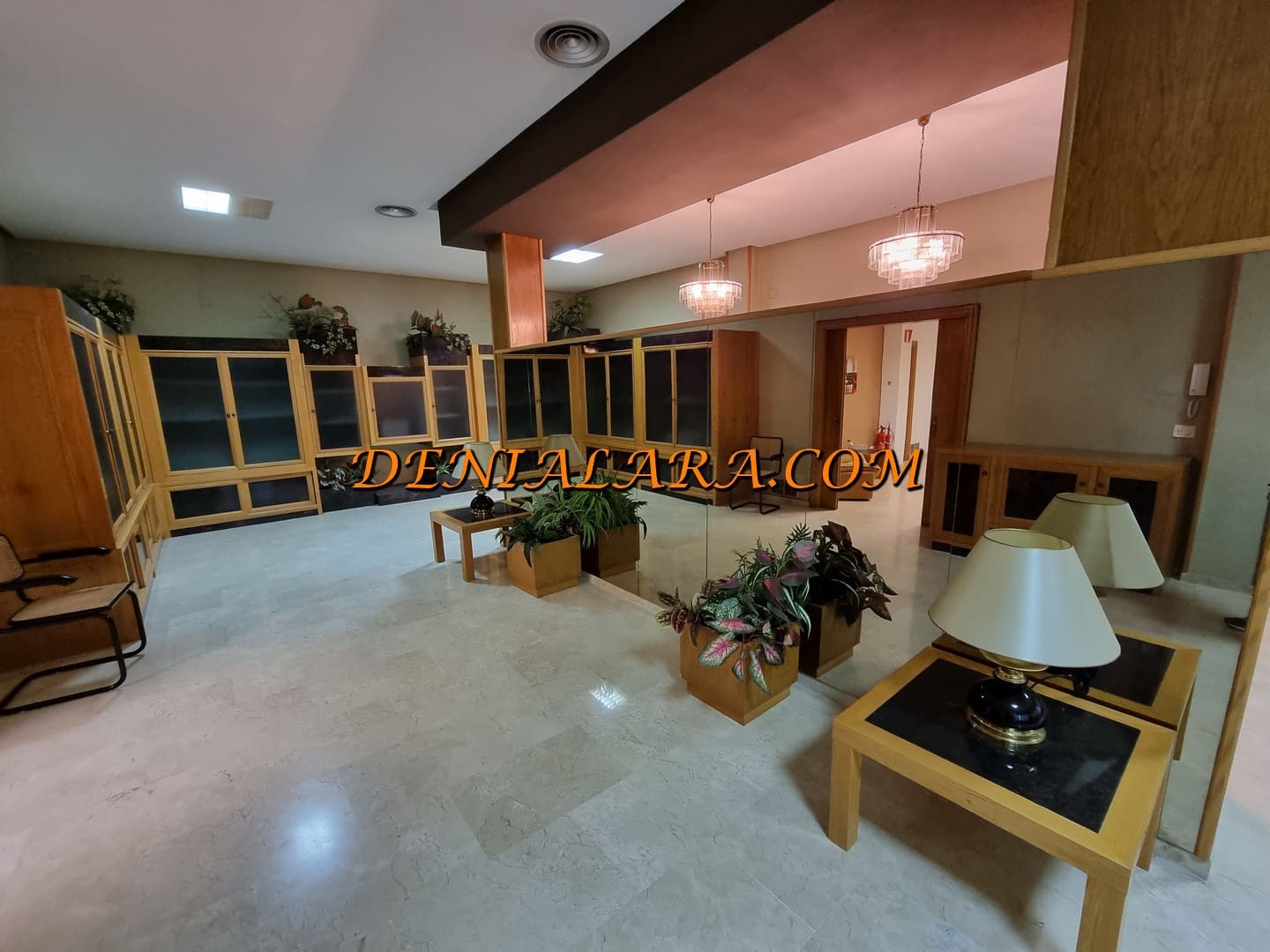 Bureau à louer à Pedreguer - 250 € (Ref: 8101313)