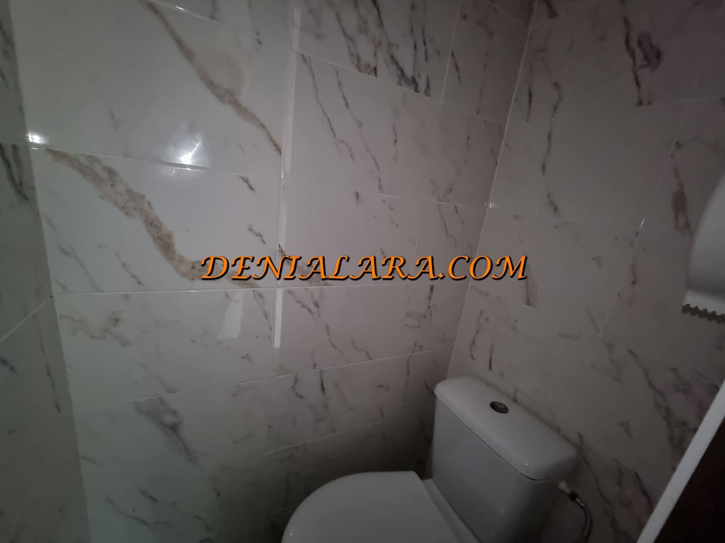 Kommersiell til salgs i Denia - € 199 999 (Ref: 8206524)